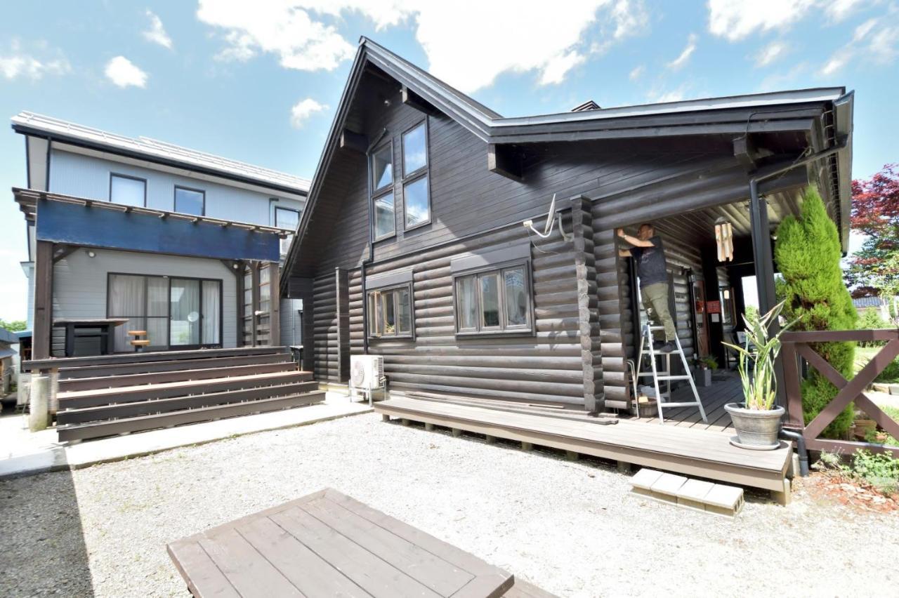 Carrefour Guesthouse カルフール ゲストハウス Toyama Station Buitenkant foto