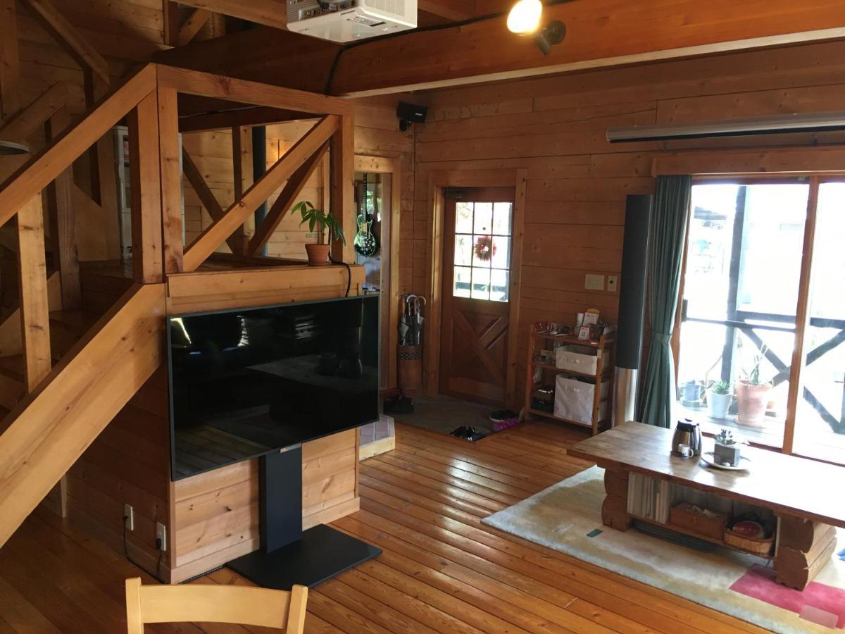 Carrefour Guesthouse カルフール ゲストハウス Toyama Station Buitenkant foto