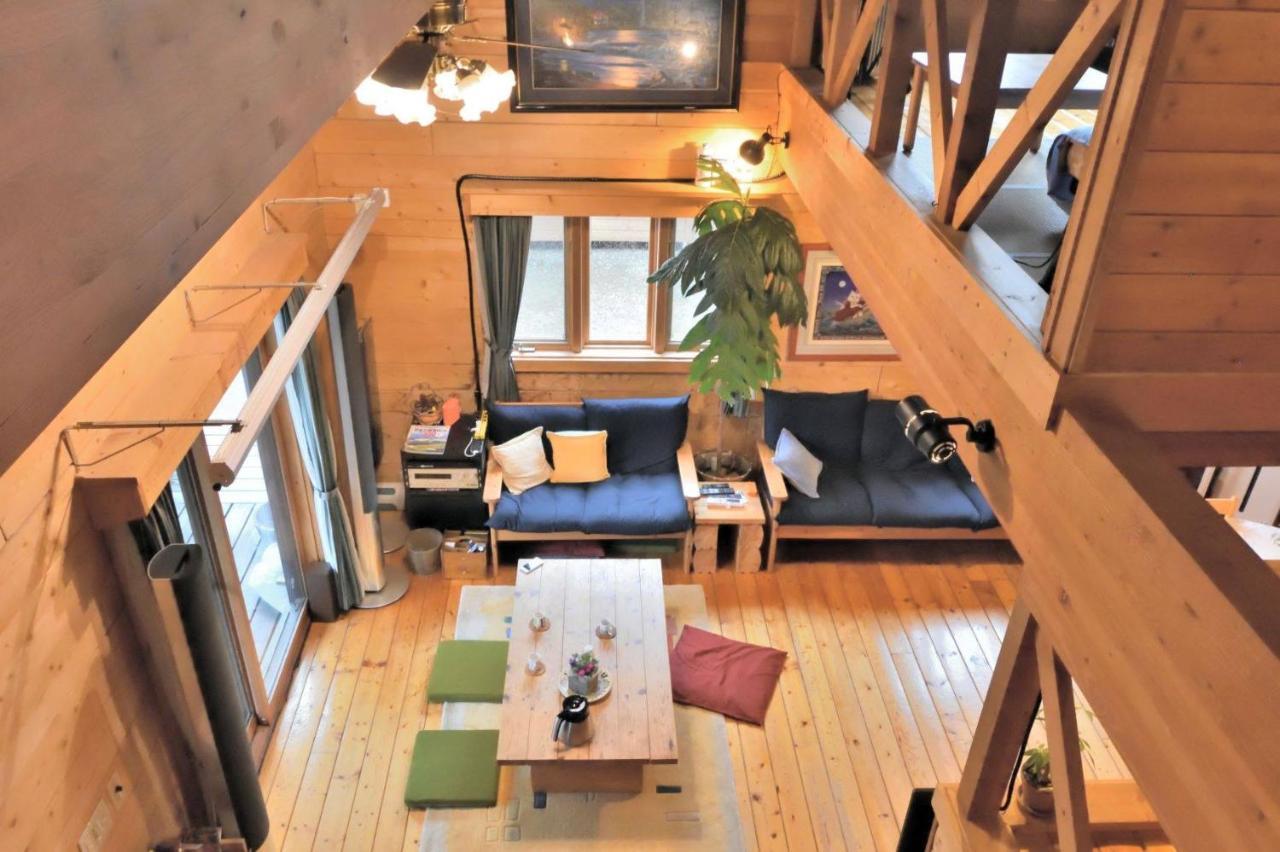 Carrefour Guesthouse カルフール ゲストハウス Toyama Station Buitenkant foto