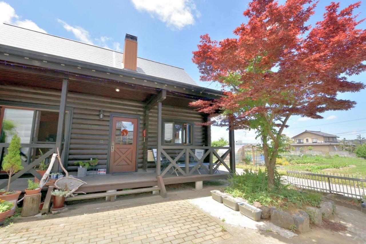 Carrefour Guesthouse カルフール ゲストハウス Toyama Station Buitenkant foto